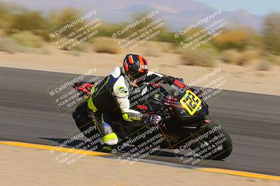 media/Oct-30-2022-CVMA (Sun) [[fb421c3cec]]/Race 11 Amateur Supersport Open/